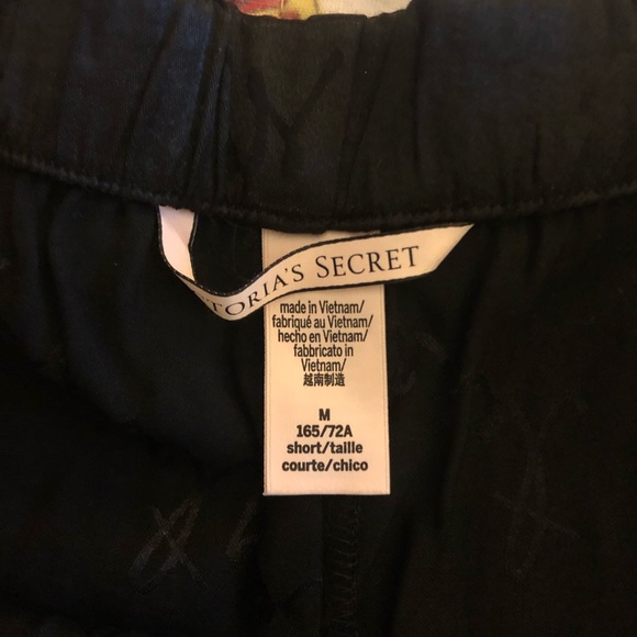 NWOT Silky Victoria’s Secret Pajama Set - Picture 7 of 10